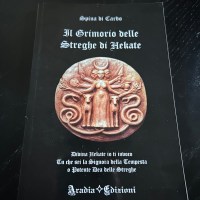 Libro: Il Grimorio delle Streghe di Hekate